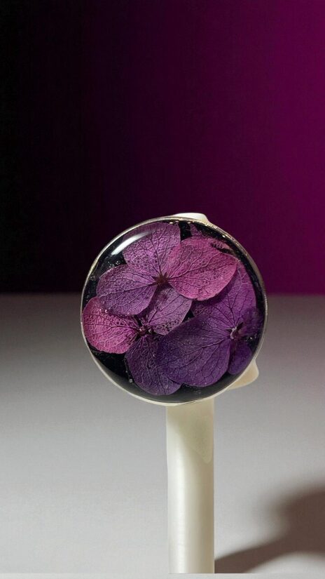 Violeto hortenziju gredzens